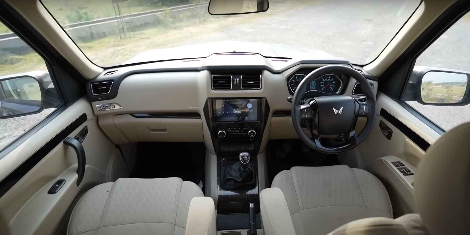 scorpio car on rent in goa inner view